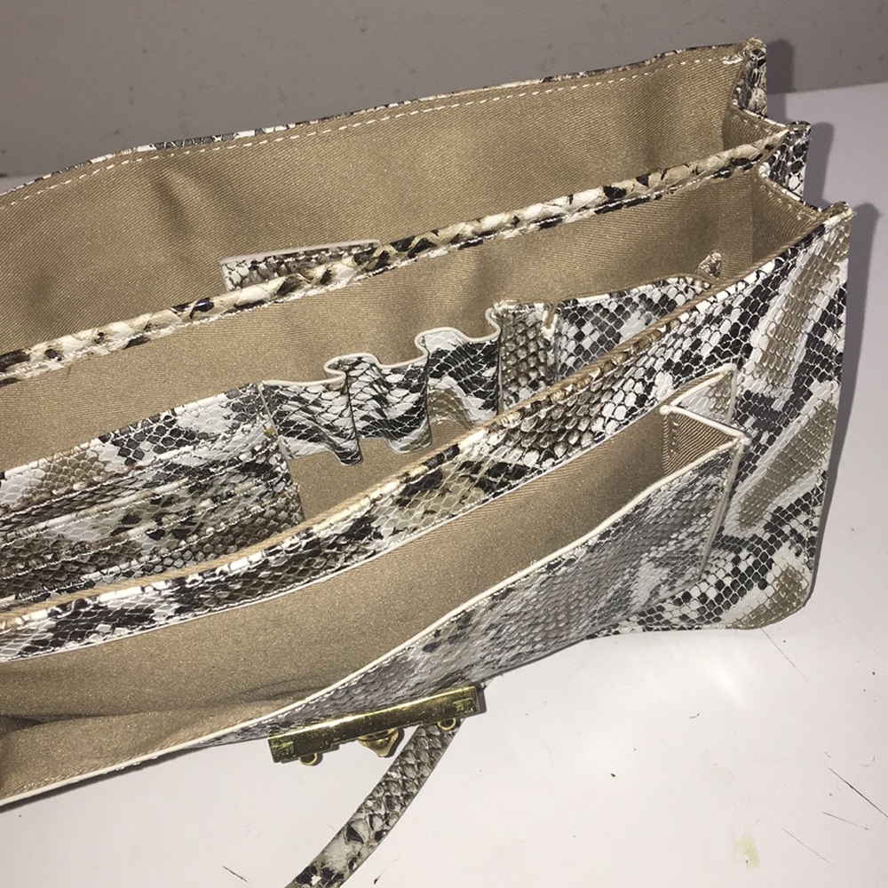 ALDO CLUTCH/CROSSBODY HANDBAG - Picture 7 of 8